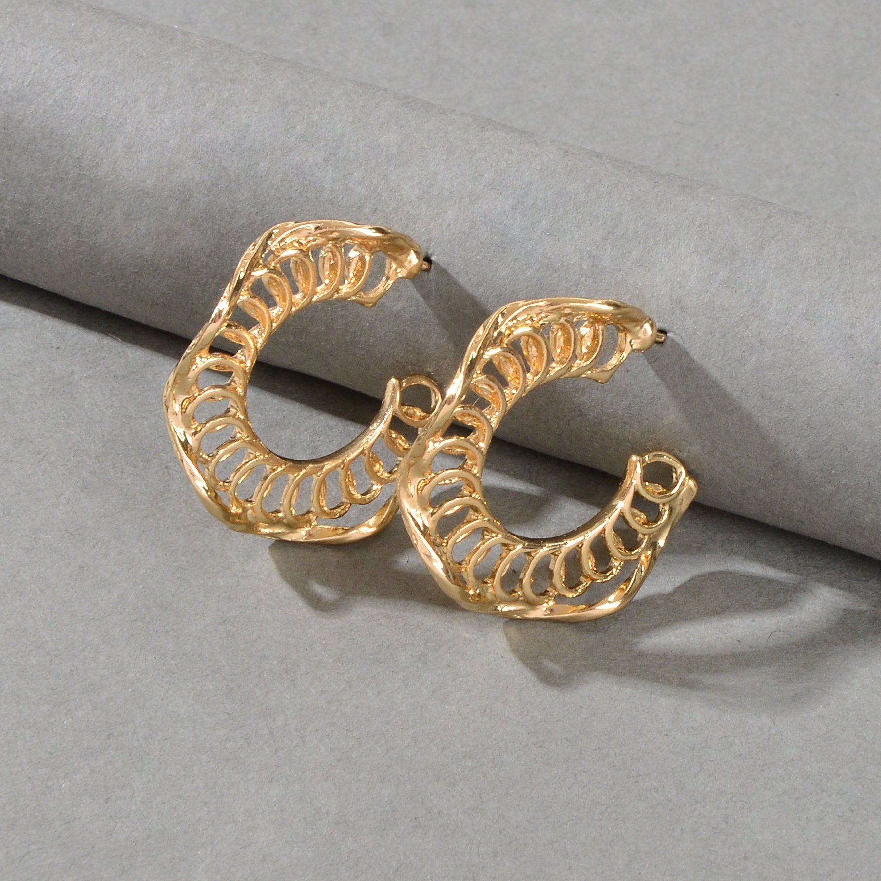 Classic Gold Plated Circle Open Half Hoop Huggie Chunky Wrap Cuffs Stud Earrings
